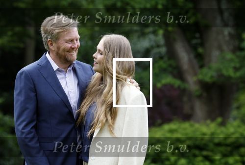 Den Haag 7 juni 2024
Fotouurte met de koninklijke familie op Huis ten Bosch .
Aanwezig Koning Willem Alexander Koningin Maxima Prinses Amalia Prinses Alexia Prinses Ariane en hun hondje Rambo.