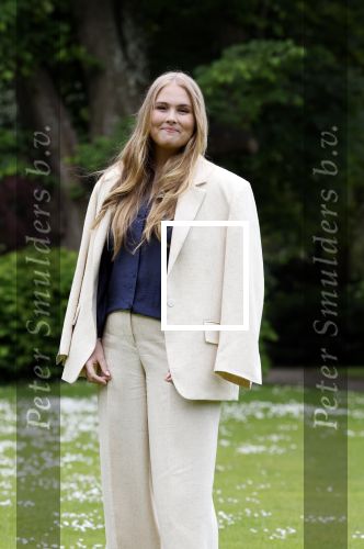 Den Haag 7 juni 2024
Fotouurte met de koninklijke familie op Huis ten Bosch .
Aanwezig Koning Willem Alexander Koningin Maxima Prinses Amalia Prinses Alexia Prinses Ariane en hun hondje Rambo.
