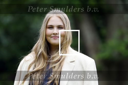 Den Haag 7 juni 2024
Fotouurte met de koninklijke familie op Huis ten Bosch .
Aanwezig Koning Willem Alexander Koningin Maxima Prinses Amalia Prinses Alexia Prinses Ariane en hun hondje Rambo.