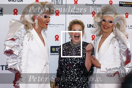Amsterdam 8 juni 2024
Het Amsterdam diner in AFAS live . Vele Bekende mensen en zakenmensen kwamen naar het gala waar geld opgehaald wordt voor het aids fonds. Prinses Mabel