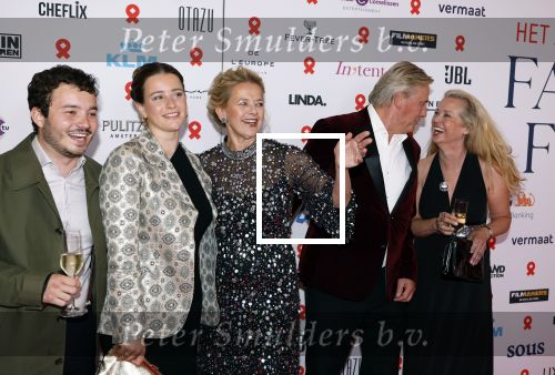 Amsterdam 8 juni 2024
Het Amsterdam diner in AFAS live . Vele Bekende mensen en zakenmensen kwamen naar het gala waar geld opgehaald wordt voor het aids fonds. Prinses Mabel met oa haar zwager (r) en Willemijn Verloop