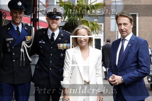 Den Haag 13 juni 2024
Prinses Margarita en Cees Wijburg arriveren bij Hotel des Indes voor de nationale veteranendag.