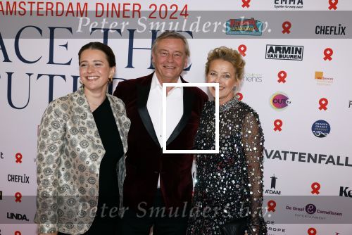 Amsterdam 8 juni 2024
Het Amsterdam diner in AFAS live . Vele Bekende mensen en zakenmensen kwamen naar het gala waar geld opgehaald wordt voor het aids fonds. Prinses Mabel met zwager en nichtje
