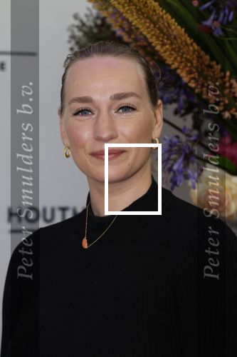 Amsterdam 28 juni 2024
Premiere Nationaal Ballet in de stopera. Puck Pomelien  kwam met haar moeder