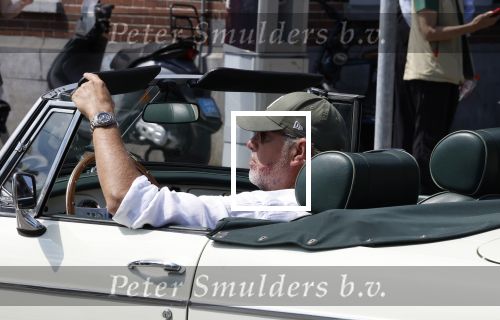 Amsterdam 24 juni 2024
Richard Kemper in zijn 50 jaar oude MG Cabrio uit 1974