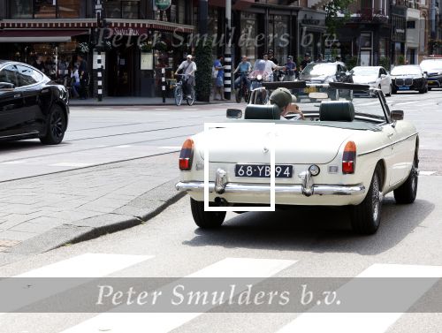 Amsterdam 24 juni 2024
Richard Kemper in zijn 50 jaar oude MG Cabrio uit 1974