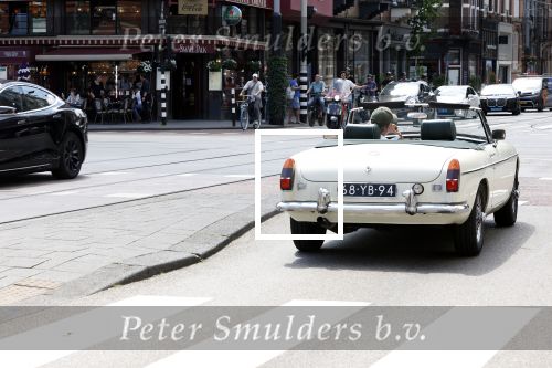 Amsterdam 24 juni 2024
Richard Kemper in zijn 50 jaar oude MG Cabrio uit 1974