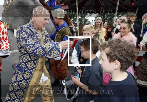 Lelystad 13 juni 2024
Rob kamphues en Jan Jaap v Roon organiseren met stichting groot hart een event , het grote race circus komt eraan, op de kartbaan in Lelystad .  Patrick Stoof is de presentator en ook Jack Plooij draagt zijn steentje bij. Rob Kamphues was er samen met zijn vriendin