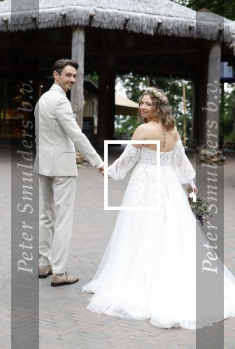Arnhem 27 mei 2024
Trouwen Robbert de Nijs en zijn vrouw Sharon in Burgers Zoo. Zijn vader Rob de Nijs en moeder Belinda Meuldijk waren de getuigen .