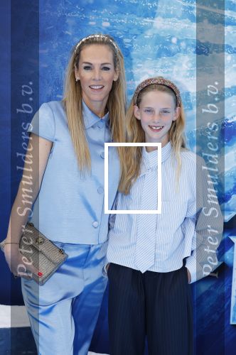 Scheveningen 9 juni 2024
Premiere Frozen in het Afas circustheater. Roos Reedijk kwam met haar dochter