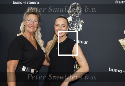 Amsterdam 3 juni 2024
Buma awards in de schouwburg  in Amsterdam . Sera de Bruin kwam met haar moeder