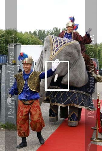 Lelystad 13 juni 2024
Rob kamphues en Jan Jaap v Roon organiseren met stichting groot hart een event , het grote race circus komt eraan, op de kartbaan in Lelystad .  Patrick Stoof is de presentator en ook Jack Plooij draagt zijn steentje bij.