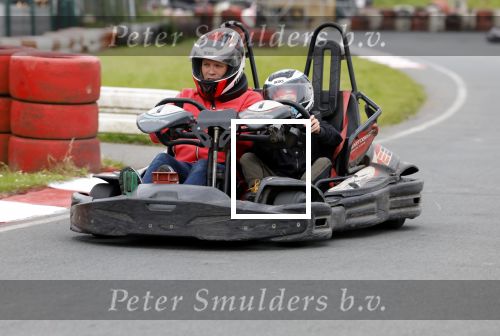 Lelystad 13 juni 2024
Rob kamphues en Jan Jaap v Roon organiseren met stichting groot hart een event , het grote race circus komt eraan, op de kartbaan in Lelystad .  Patrick Stoof is de presentator en ook Jack Plooij draagt zijn steentje bij.