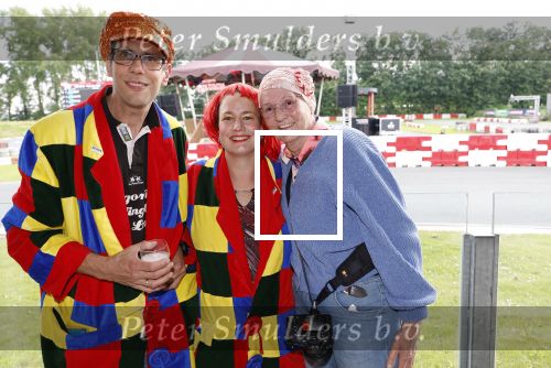 Lelystad 13 juni 2024
Rob kamphues en Jan Jaap v Roon organiseren met stichting groot hart een event , het grote race circus komt eraan, op de kartbaan in Lelystad .  Patrick Stoof is de presentator en ook Jack Plooij draagt zijn steentje bij.
