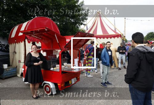 Lelystad 13 juni 2024
Rob kamphues en Jan Jaap v Roon organiseren met stichting groot hart een event , het grote race circus komt eraan, op de kartbaan in Lelystad .  Patrick Stoof is de presentator en ook Jack Plooij draagt zijn steentje bij.