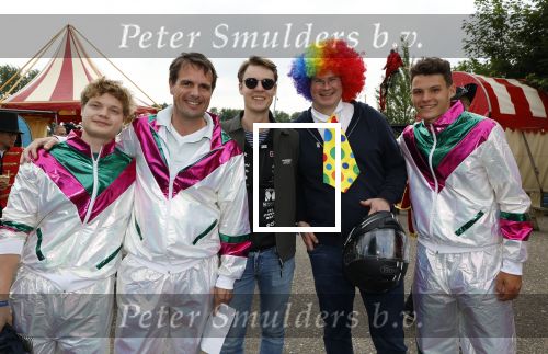 Lelystad 13 juni 2024
Rob kamphues en Jan Jaap v Roon organiseren met stichting groot hart een event , het grote race circus komt eraan, op de kartbaan in Lelystad .  Patrick Stoof is de presentator en ook Jack Plooij draagt zijn steentje bij.