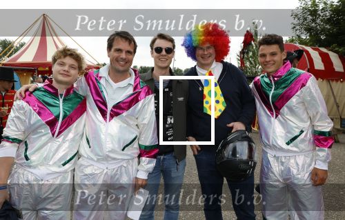 Lelystad 13 juni 2024
Rob kamphues en Jan Jaap v Roon organiseren met stichting groot hart een event , het grote race circus komt eraan, op de kartbaan in Lelystad .  Patrick Stoof is de presentator en ook Jack Plooij draagt zijn steentje bij.