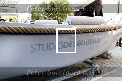 Naarden 19 juni 2024
Presentatie stormer sloep ism Monique des Bouvrie bij het Arsenaal. Bob Wisse en Jan des Bouvrie jr  zijn al hun hele leven vrienden .