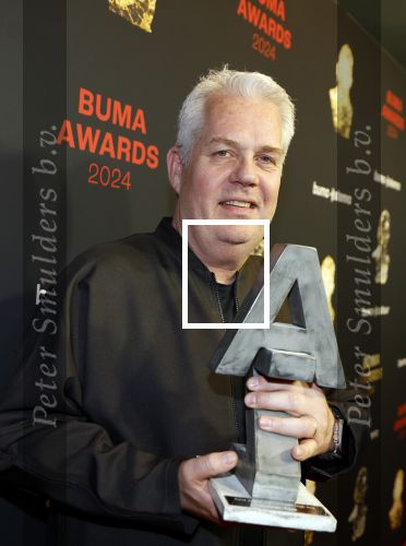 Amsterdam 3 juni 2024
Thomas Acda  met partner bij Buma awards in de schouwburg  in Amsterdam . Thomas won the Lennaert Nijgh prijs