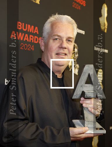 Amsterdam 3 juni 2024
Thomas Acda  met partner bij Buma awards in de schouwburg  in Amsterdam . Thomas won the Lennaert Nijgh prijs