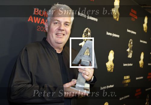 Amsterdam 3 juni 2024
Thomas Acda  met partner bij Buma awards in de schouwburg  in Amsterdam . Thomas won the Lennaert Nijgh prijs