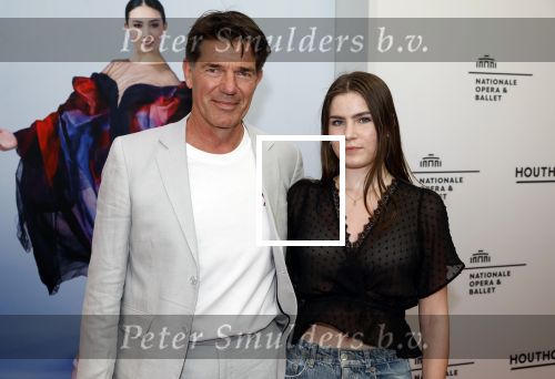 Amsterdam 28 juni 2024
Premiere Nationaal Ballet in de stopera. Twan Huys kwam met zijn dochter