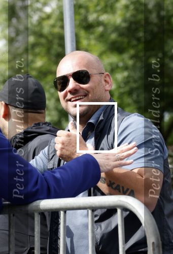 Zeewolde 29 mei 2024
Wesley Sneijder en Wesley Bronkhorst  bij muziekfeest op het plein
