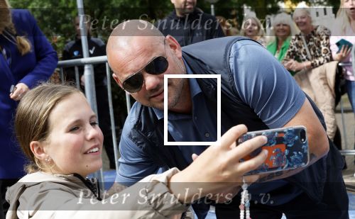 Zeewolde 29 mei 2024
Wesley Sneijder en Wesley Bronkhorst  bij muziekfeest op het plein