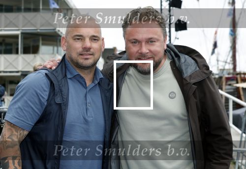 Zeewolde 29 mei 2024
Wesley Sneijder en Wesley Bronkhorst  bij muziekfeest op het plein