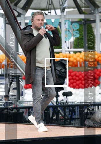Zeewolde 29 mei 2024
Wesley Sneijder en Wesley Bronkhorst  bij muziekfeest op het plein
