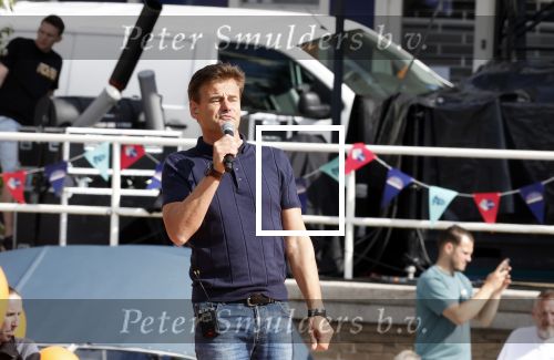 Zeewolde 29 mei 2024
Muziek feest op het plein in Zeewolde. Wilfred Genee