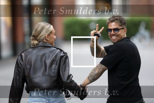 Amsterdam 26 juni 2025
Andre Hazes hand in hand met zijn nieuwe vriendin Noa Braaf op de beethovenstraat.