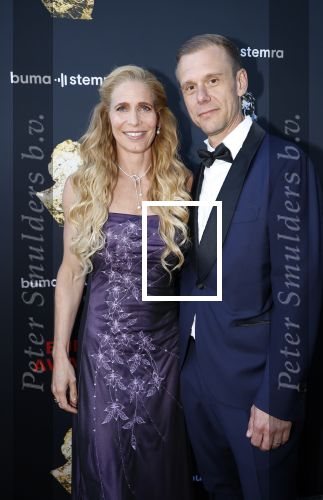 Amsterdam 2 juni 2025
Uitreiking Buma prijzen in de schouwburg van Amsterdam. Armin v Buuren kwam met zijn vrouw