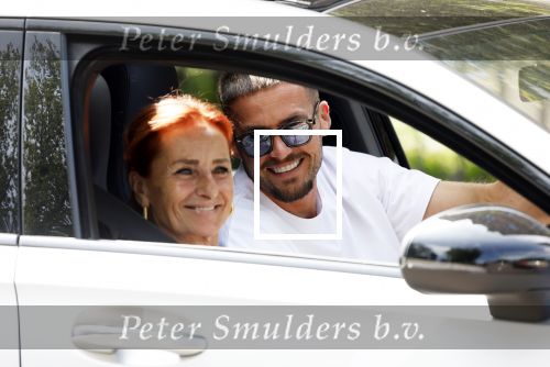 Amsterdam 19 juni 2025
Donny Roelvink samen met zijn moeder Lucienne  in de auto