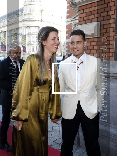 Amsterdam 2 juni 2025
Uitreiking Buma prijzen in de schouwburg van Amsterdam. Douwe Bob kwam met zijn vrouw