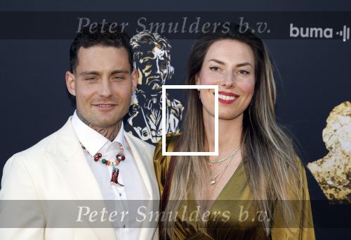 Amsterdam 2 juni 2025
Uitreiking Buma prijzen in de schouwburg van Amsterdam. Douwe Bob kwam met zijn vrouw