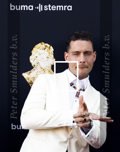 Amsterdam 2 juni 2025
Uitreiking Buma prijzen in de schouwburg van Amsterdam. Douwe Bob kwam met zijn vrouw