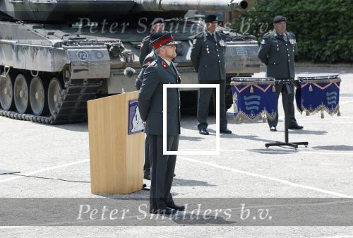 Amersfoort 18 juni 2023
Koning Willem Alexander en Prinses Amalia aanwezig bij de nieuwe standaard die overhandigt zal worden aan het Regiment Huzaren Prinses Catharina-Amalia op de Prins Bernhardkazerne. Het is de eerste keer nadat Prinses Amalia haar arm gebroken heeft na val van het paard .