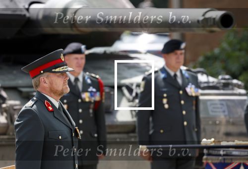 Amersfoort 18 juni 2023
Koning Willem Alexander en Prinses Amalia aanwezig bij de nieuwe standaard die overhandigt zal worden aan het Regiment Huzaren Prinses Catharina-Amalia op de Prins Bernhardkazerne. Het is de eerste keer nadat Prinses Amalia haar arm gebroken heeft na val van het paard .