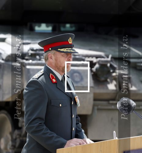 Amersfoort 18 juni 2023
Koning Willem Alexander en Prinses Amalia aanwezig bij de nieuwe standaard die overhandigt zal worden aan het Regiment Huzaren Prinses Catharina-Amalia op de Prins Bernhardkazerne. Het is de eerste keer nadat Prinses Amalia haar arm gebroken heeft na val van het paard .