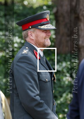 Amersfoort 18 juni 2023
Koning Willem Alexander en Prinses Amalia aanwezig bij de nieuwe standaard die overhandigt zal worden aan het Regiment Huzaren Prinses Catharina-Amalia op de Prins Bernhardkazerne. Het is de eerste keer nadat Prinses Amalia haar arm gebroken heeft na val van het paard .