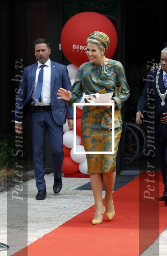 Capelle aan de Ijssel 3 juni 2025
Koningin Maxima opent het nieuwe kantoor van Bergman Clinics.