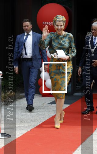 Capelle aan de Ijssel 3 juni 2025
Koningin Maxima opent het nieuwe kantoor van Bergman Clinics.
