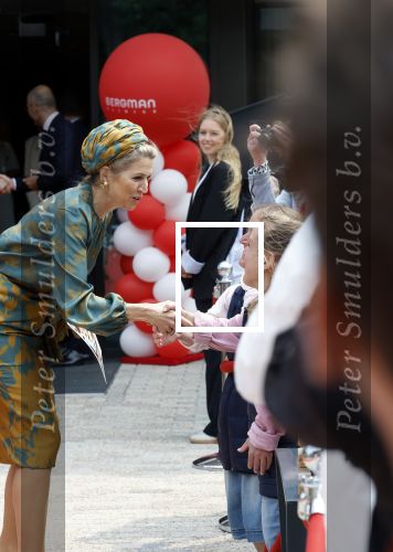 Capelle aan de Ijssel 3 juni 2025
Koningin Maxima opent het nieuwe kantoor van Bergman Clinics.