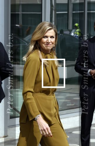 Amsterdam 11 juni 2025
Koningin Maxima vertrekt bij de RAI om naar haar dochter Prinses Amalia te gaan die in het ziekenhuis ligt ivm val van haar paard.