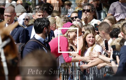 Lopik en Vianen 13 mei 2025
Streekbezoek Koning Willem Alexander en koningin Maxima . Sjors Frohlich is de brugemeester .
