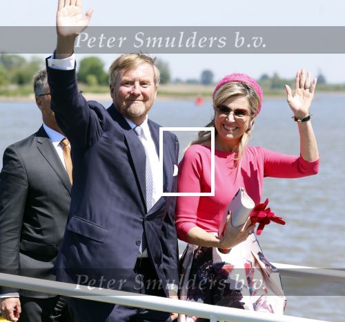 Lopik en Vianen 13 mei 2025
Streekbezoek Koning Willem Alexander en koningin Maxima . Sjors Frohlich is de brugemeester .