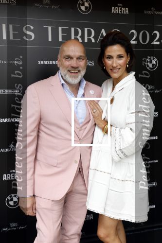 Amsterdam 5 juni 2025
Uiteiking talkies terras awards en presentatie Cover met daarop Nicolette v Dam . Event vond plaats bij Hotel Arena . Kristina Bozilovic met Nico Tijssen van Riviera Maison
