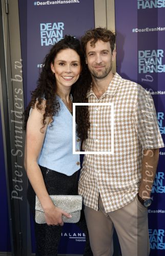 Amsterdam 16 juni 2025
Premiere Dear Evan Hansen in het deLaMar theater . Jonathan Demoor poseert met partner Linda Verstraten