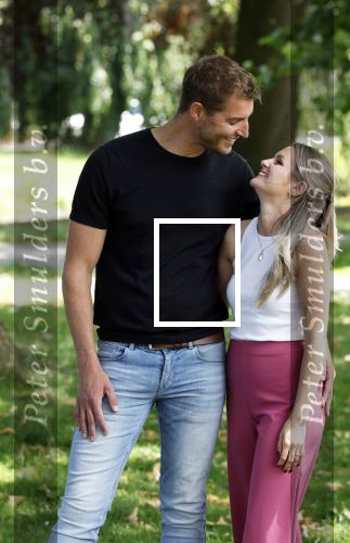 Vught 15 juni 2025
Maarten v d Weijden met zijn nieuwe vriendin Anne .